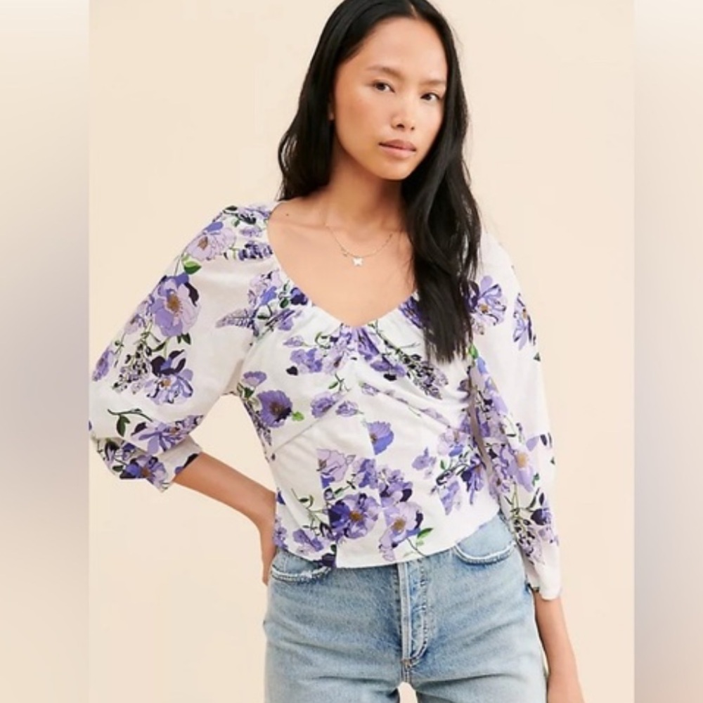 Anthropologie V-Neck Ruched Knit Top Floral‎ Print